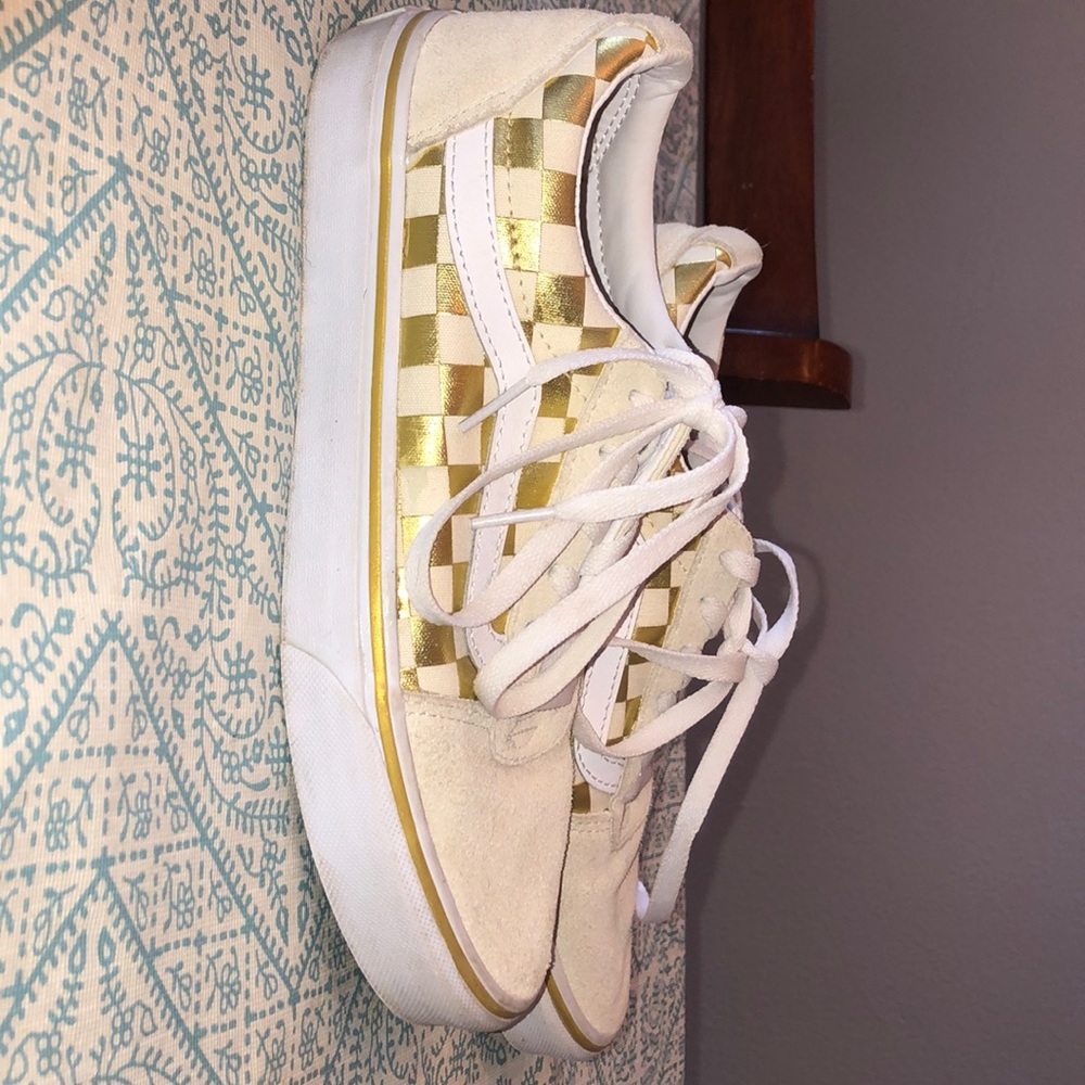 gold and tan vans